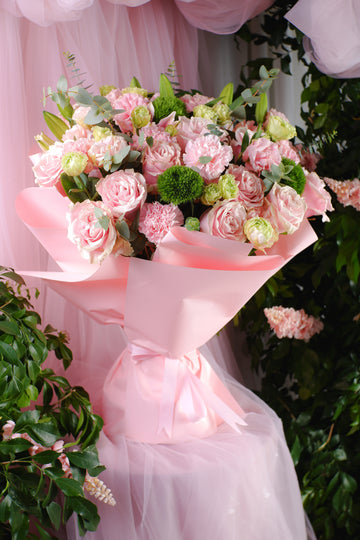 Premium Standing Bouquet