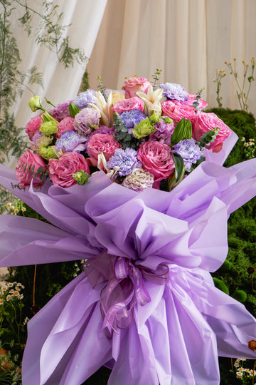 Premium Standing Bouquet